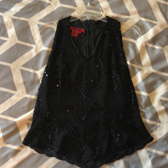 J Laxmi Black Formal Sequin and Bead Top - Picture 2 of 8